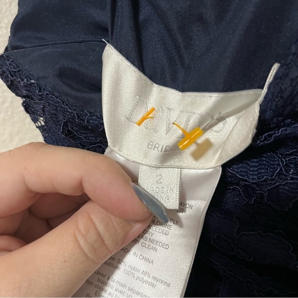 David's Bridal Navy Lace Strapless Sweetheart Gown Formal Bridesmaid Size 2 - Picture 6 of 8